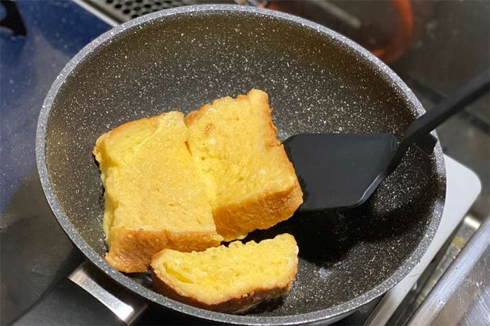 �R����Ƃ̃t���C�Ԃ��Ȃ�A�▭�Ȋp�x�ƃT�C�Y���A�����Ĕ�����[�ŁA�H�ނ̉��Ɋ��荞��ł���܂�