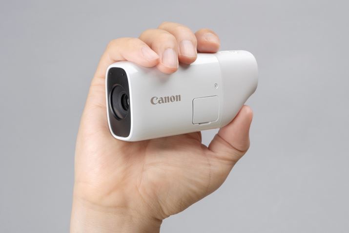 TCY͖33.4ij×50.8ij×103.2isjmmŁAdʂ͖145gi[J[h܂ށjB|PbgɎ܂RpNgȃ{fBŁAЎŊyXƃz[h邱Ƃł