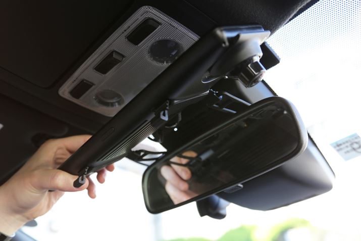 uDRV-EM4700v{̂̎t́Ã[~[ɂԂA2{̃ohgČŒ肳