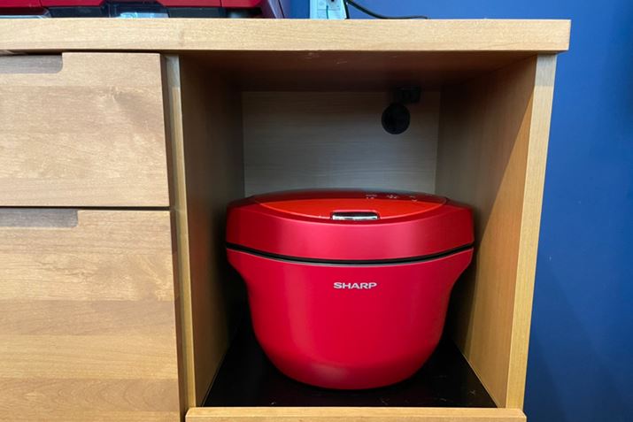 ъuXy[XɂA܂TCYiʐ^2.4L^Cvj