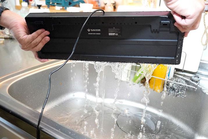 L[{[hɓ荞񂾐ǍWW[bƔro炵ł