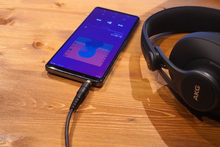 uXperia1 IIvȂCzWbNɃwbhz𒼑}Ŋy߂