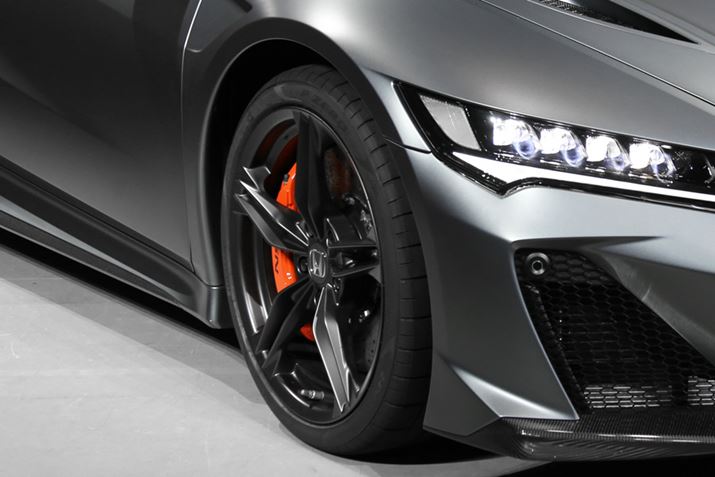 z_ V^uNSX TypeSvł́AzC[A^CƂɐVĴ̂Ă