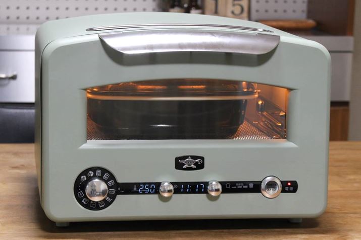 Op̃t^߂āAuOv250Ŗ12M܂BOpgƂ́AĂԂ͉iɐݒu