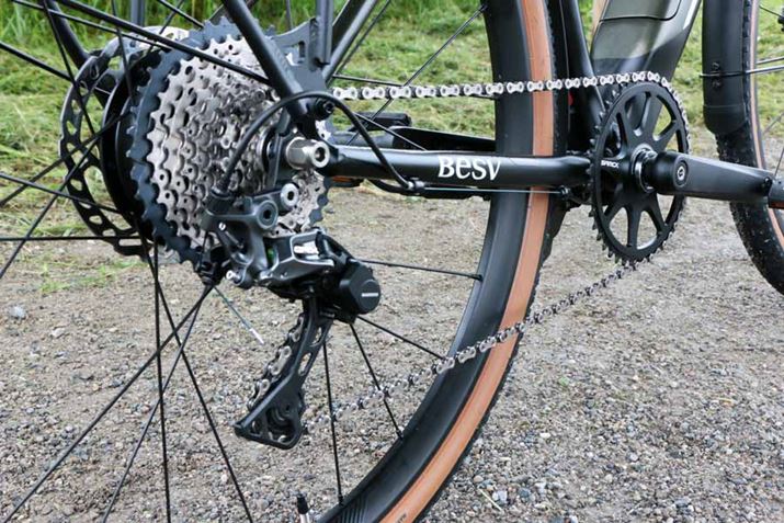 ϑMAV}muGRXvBtgɂ͕ϑȂAA11BOx[hł͈ʓIȋ@\