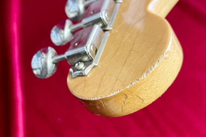 bNdグŃwbh炯ɂĂ̂ƂłˁccwbhXȂ炱܂iwbhȂ̂œOłj