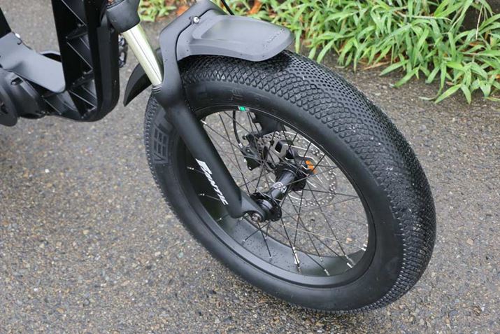 zC[a20C`A^C4C`̂ŁAGW𓋍ڂoCNɋ߂͂