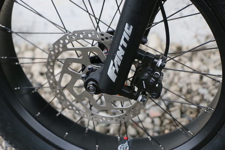 u[L͑OƂM̍V}m̖fBXN̗p