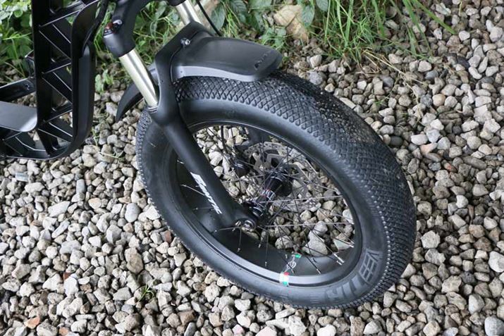 Ă݂A߂̃^CƘHʂ𑨂Ă̂ŕs̓[Bʂ𓥂ݒׂȂił悤ȓƓ̊o