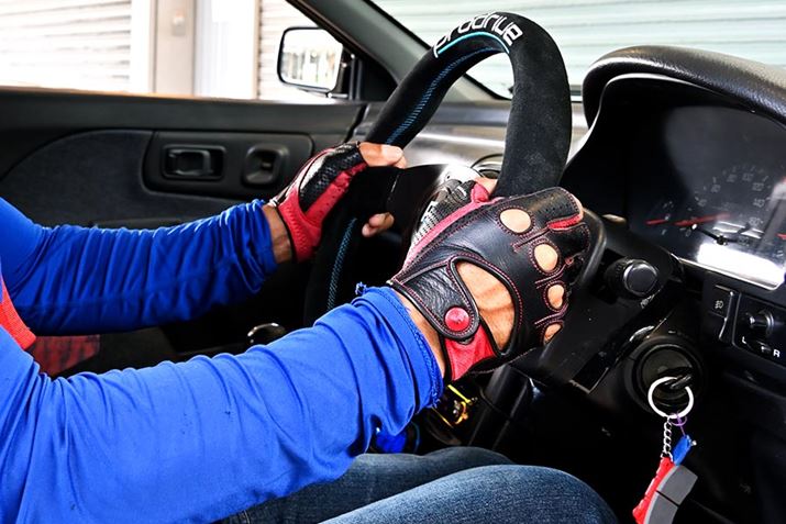 GASn͔QBaɂXeAOM̓NCbNAcɃLrLrʂ܂BʁAǗ͂͂dȂ܂AZ}V炵Ǝ󂯎~߂郌x