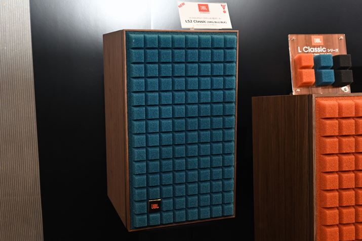 ClassicV[YŏTCYƂȂubNVFtXs[J[uL52 ClassicvBOJ[͎ʐ^̃_[Nu[̂قAubNƃIW3FpӁB11ŁAi̓yA11~