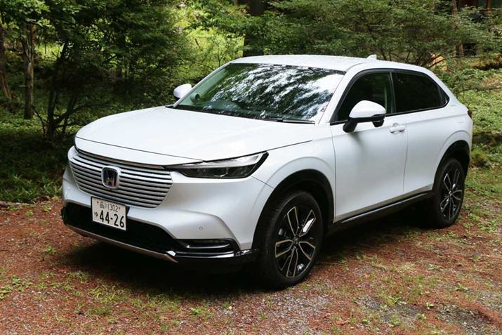 ԑ̃TCY4,330iSj×1,790iSj×1,580`1,590iSjmmBRpNgSUVɕނTCYȂA݊̂fUClCBi2279,200~`ƂȂĂAgpue:HEV ZvO[h4WDԂ3118,500~iōj