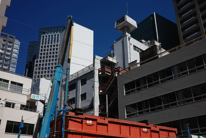 GR IIIxAISO100AF8A1/400bAzCgoXF}`p^[I[gAC[WRg[F|WtBAJPEGBeʐ^i6000×4000A10.6MBj