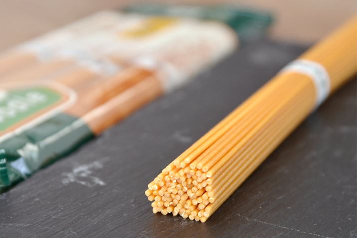 UbƂuuY_CXvBa̕\L͂܂񂪁A1.6`1.7mm炢ł傤Bڂ͒FĂ܂A̓XpQbeBɋ߂Ǝv܂B܂A䥂ŎԂ6ƃXs[fB[ȓ_