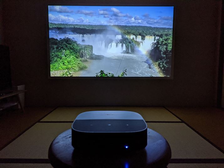 ÂȂ̂҂āAQƂĎgĂa̕ǂYouTubẻf𓊉eĂ݂ƂA500[ƂPxƁAtHDƂ𑜓xŁA邭NbL100C`̑ʂꂽBꂾ̍掿ʂœRecȂǂyɊy߂̂́Aꂵ