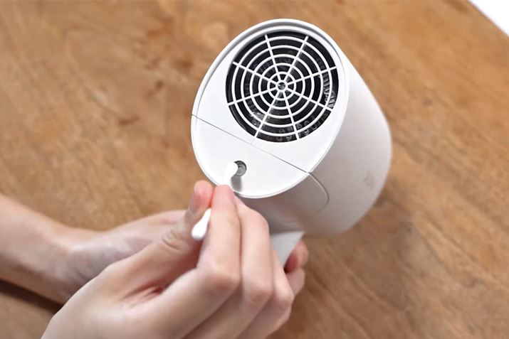 ʏɂ̖͑Ȗ_uĂƎv̂ŁA|̂łɃTTbƂłł