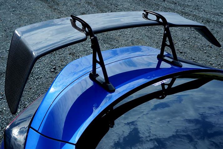 hCJ[{̃ECOŒ肷Xe[́A݂艺̃XlbN^Cv̗pBtgTChSTIGAp[c΁AnCxȍ萫܂