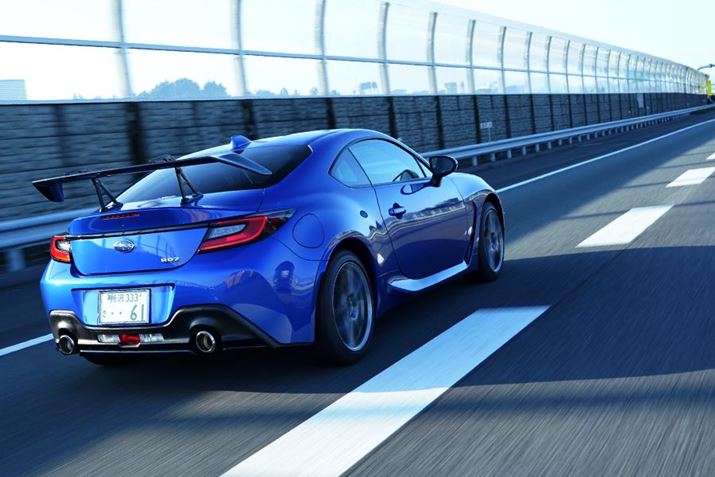 Hʂ̎ɂĂ̓[hmCYi^CmCYj傫߂Ɋ邱Ƃ܂AÏl̓X|[cJ[ƂĂ͍xɂ܂