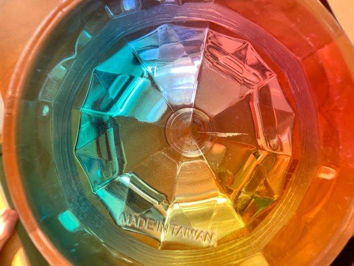 JtȃRbv̒}NBeĂ݂Bׂ͂Ƃ킩B2cm܂Ŋ邪A肷ƎӂꂽA䂪񂾂肷̂ŁACƂꂢɎB