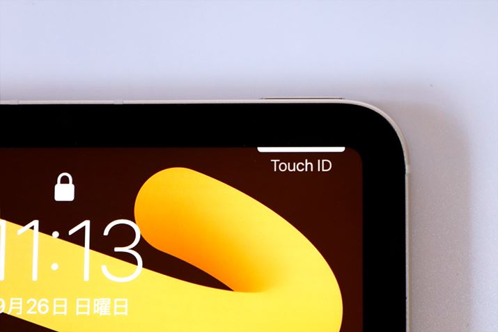 {̏㕔ɓڂꂽTouch ID