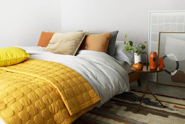 mɏȉԕr̂悤ɁAxbhTChɂȂރTCYƐF