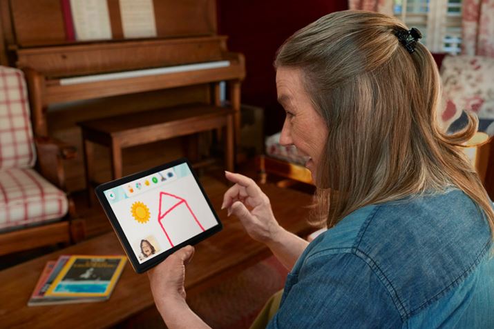 ̃JgprfIʘb\ŁAunɂ鑊ƃR~jP[VƂȂAQ[pYy߂