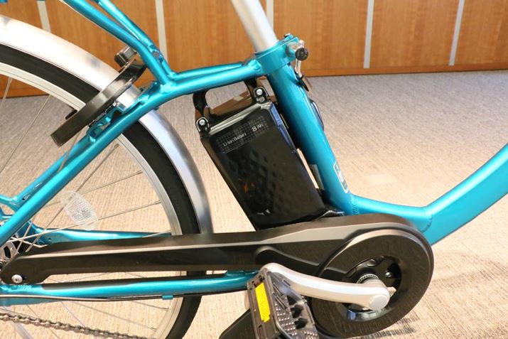 ڂobe[̗eʂ8AhƏ߂AԏdƑs̃oXlĂ̑I肾ƂBobe[cʃ[̏Ԃ疞[d܂Ŗ3Ԃ