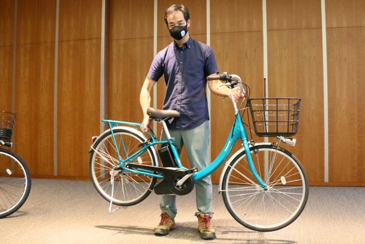 urrESLvグĂ݂AVeBTCN^Cv̓dAVXg]Ԃ̒ł͂Ȃy