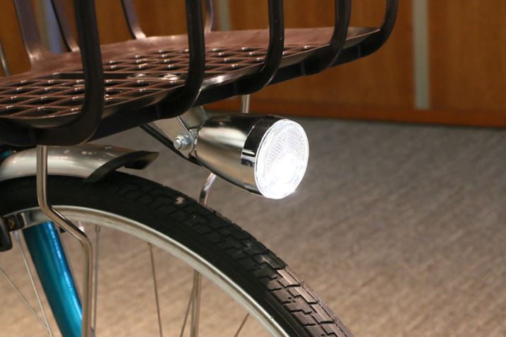 obe[狋d^CṽCgBI/It͎̑Ƃ̉tXCb`ōs