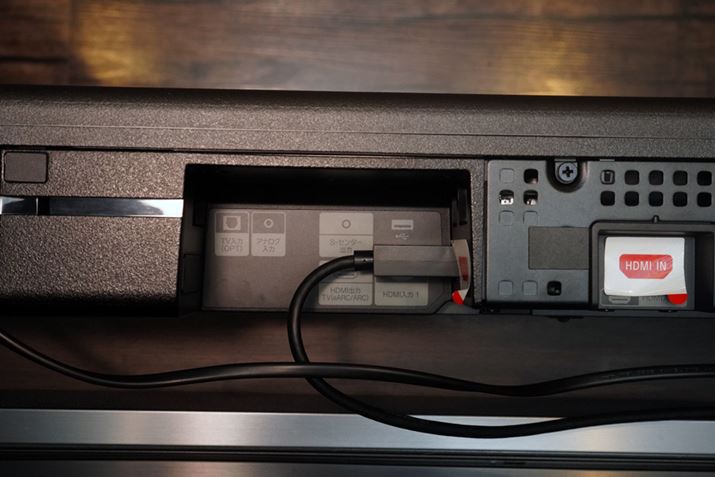 HDMIeARCɑΉBΉerƂȂlbgDolby AtmosHDMIP[u1{Ŋy߂