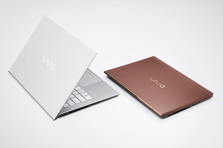 ̐^J[{V̗pBqW̕Yf@ۍނL΂āAȂ邱ƂŁÂɐ^Ă