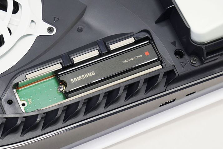 RXpDG̃q[gVNM.2 SSDu980 PRO q[gVNfvBPS5ɑΉĂAXg[W݂ɗpł