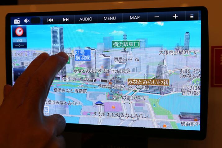 uXg[_v2021Nfł́A2{wŏ㉺ɃXCv邱ƂŁAՊpxCӂɒł悤ɂȂ