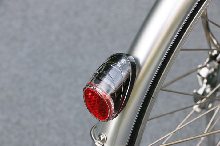 AtN^[̓\[[plŏ[dē_^CvBsɎ͂ÂȂƎœ_łA~Əi~1Ԃ͓_łj