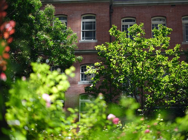 GFX50S IIAGF80mmF1.7 R WRA80mmi35mmZ63mmjAISO100AF1.7A1/900bA_Ci~bNWF100AzCgoXFI[gAtBV~[VFPROVIA/X^_[hAJ[N[EGtFNgFAJPEGBeʐ^i8256×6192A27.1MBj