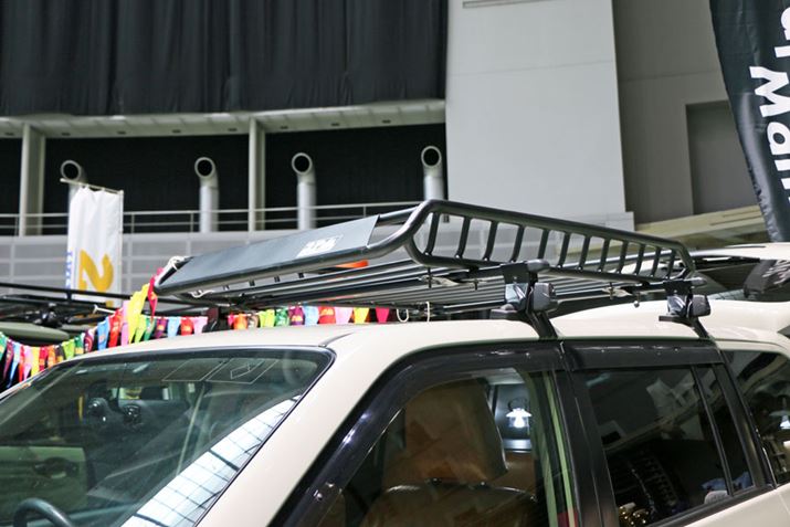 [tLA𑕒ƐύڐAbv邾łȂAAEghAC[W܂̂