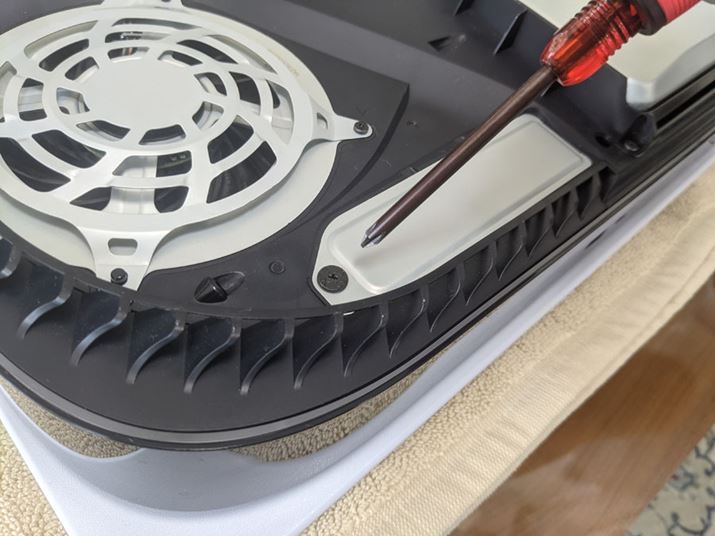 gXbg𗯂߂ĂlWvXhCo[ŎO܂