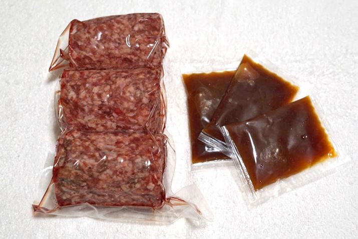 ܂̒ɂ́AU^̃no[OƃIjI\[X3