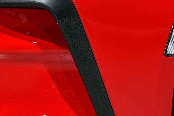 uCbg_Ngv̊O悭ƁAu̓V{v{Ă