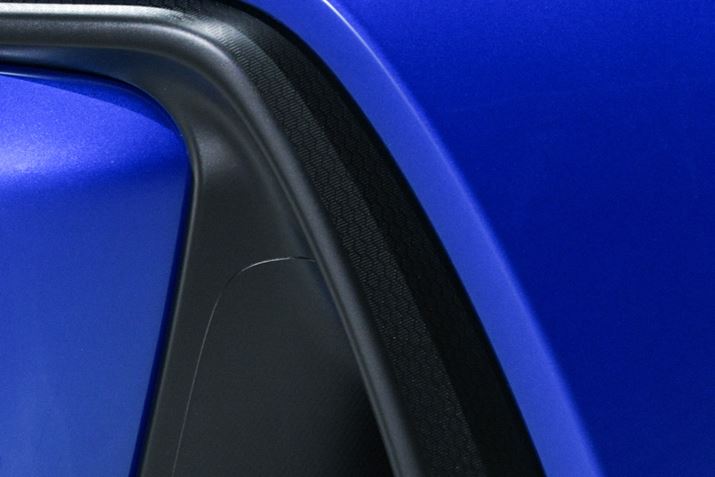 ́uBRZṽCbg_NgɎ{Ău̓V{v̊g摜