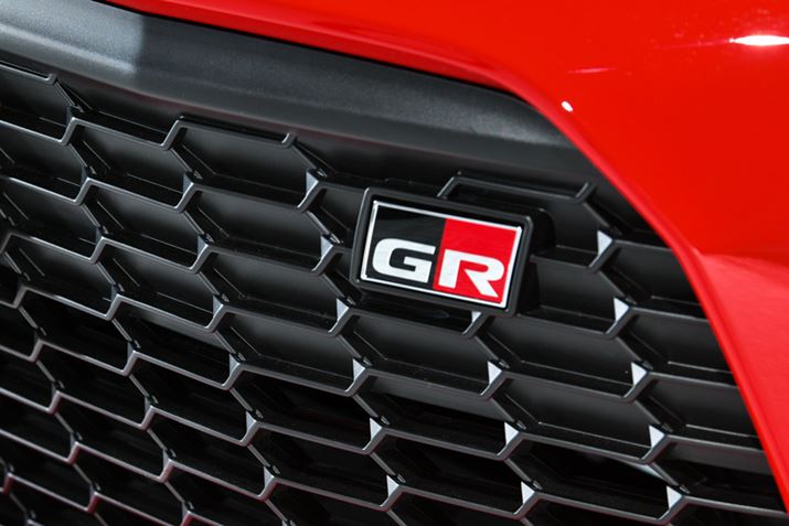 ut@NVi}gbNXOṽAbv摜BZp`̃`[t1ЂƂuGvɌ悤ȃfUC{Ă