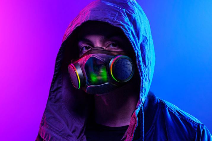 Q[~O}XNuRazer Zephyrv