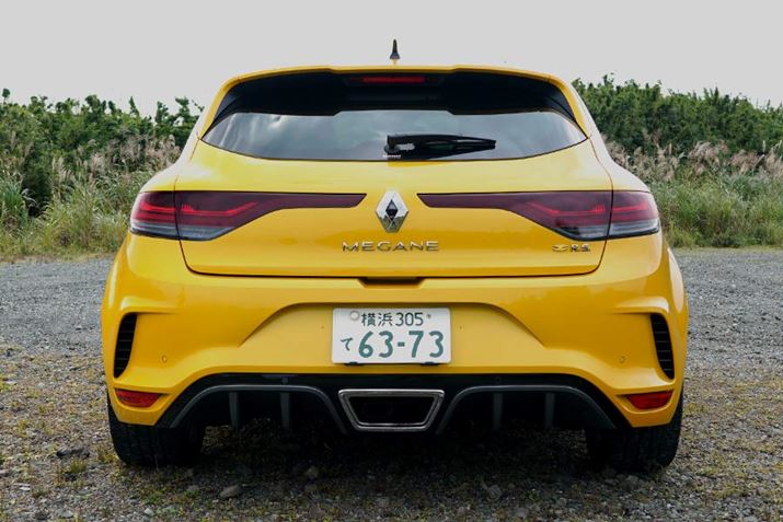 uRace[hvI𒆂ɃANZItɂۂɖrC̃pṕA≉oߏCɊ܂