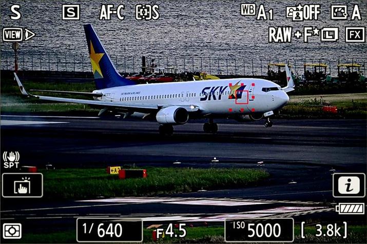 tH[JX|Cgʑ̂ꎞIɊOĂӂ̃|Cg̏𗘗păsg킹u_Ci~bNAFv́AD6́uS TCYvAZ 7IIƓ́uMTCYvAɑ傫uLTCYv̂RނI\ɂȂB̉摜́uS TCYvIĂ鎞̎Be