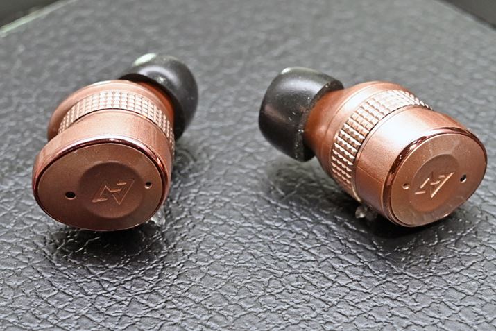 Cz{̂̃fUĆuTE-BD21jv܂ύXȂAg̃hCo[jbg͑傫ubVAbv