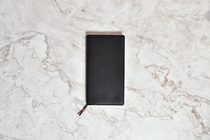 ySPECzȃtH[}bgFԃubNTCYFA5(153×c218×11.5mm)\̃JoFubN̂݁3,080~