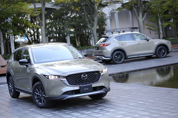 V^uCX-5vʎdlԂ́uField JourneyitB[hW[j[jv