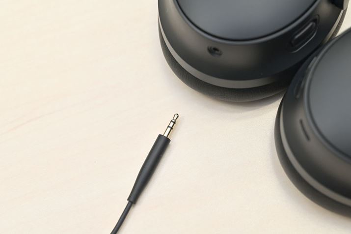 [d[q͍ŐVUSB Type-CɁAwbhz̗LP[uڑ[q2.5mmɕύXꂽ