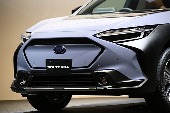 u\evijƁubZ4Xvij2Ԏɂ傫ȈႢ́AtgtFCX