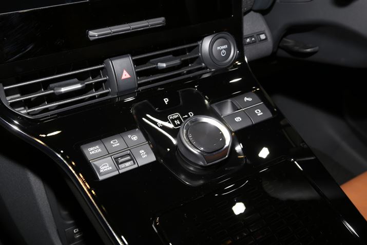 u\eṽZ^[R\[BVtg_CɂȂĂ邱ƂÂЂƂ